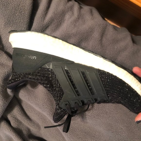 Adidas Ultraboost - Picture 4 of 8